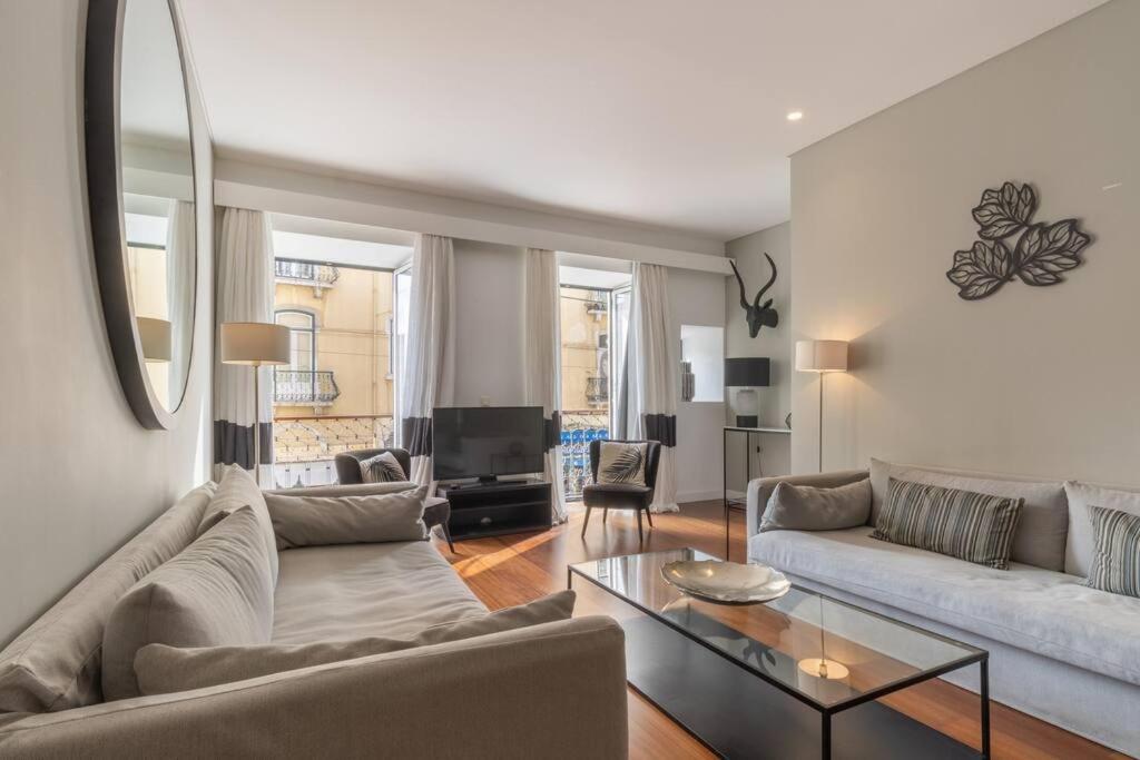 Self Check-in, 3br, Ac/heating & Breakfast Terrace Apartamento