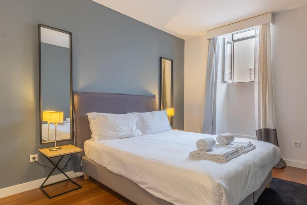 Self Check-in, 3br, Ac/heating & Breakfast Terrace Apartamento Lisboa